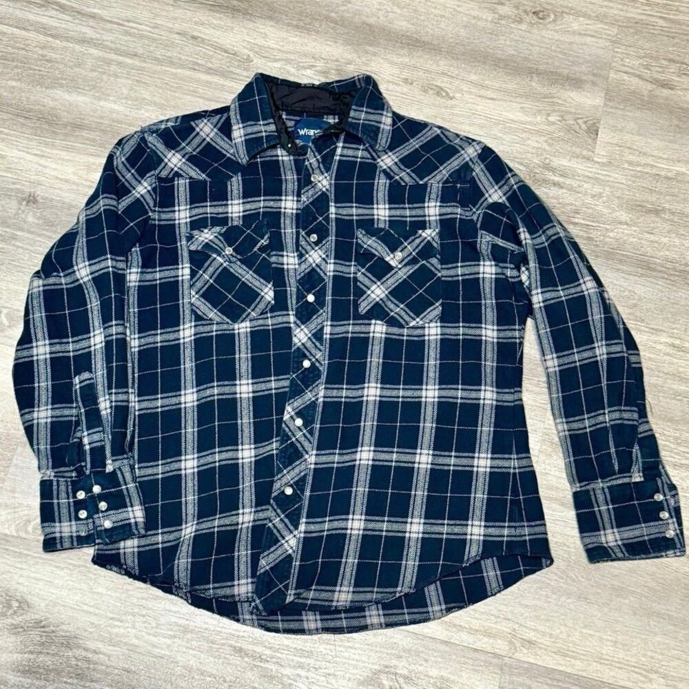 Heavy duty Wrangler flannel youth‎ size large
